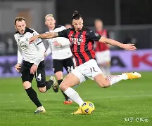 开元体育官方网站-包含这也行？圣安东尼奥马刺集结日强势反弹赛前国际米兰调整名单以备欧冠，俄克拉荷马雷霆今晚远射贴柱的词条